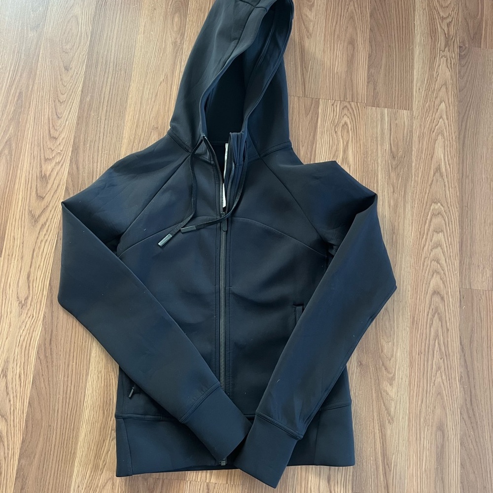 Lululemon Scuba Jacket Size 4